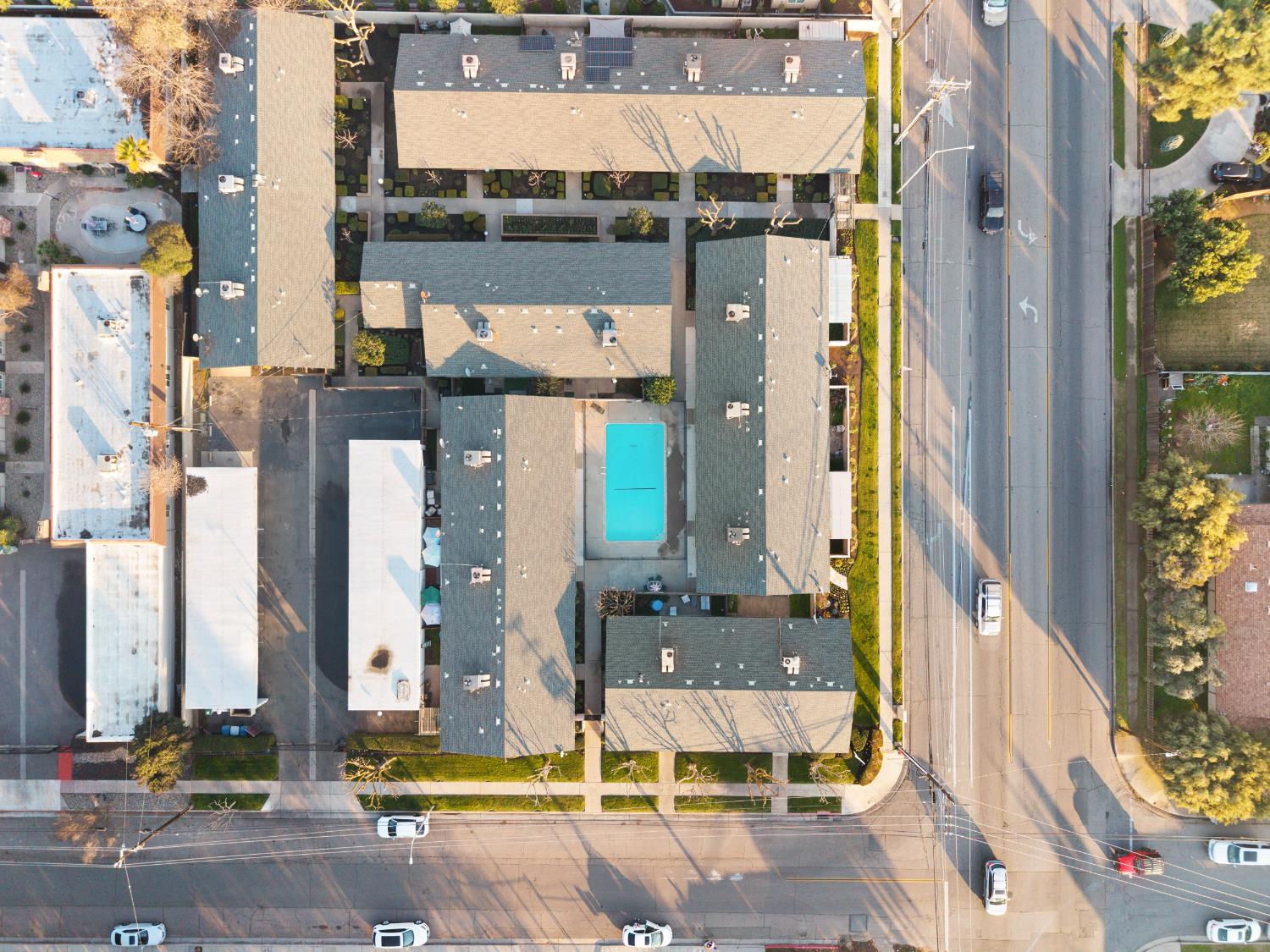 198 W Barstow Ave #A, Fresno, CA 93704