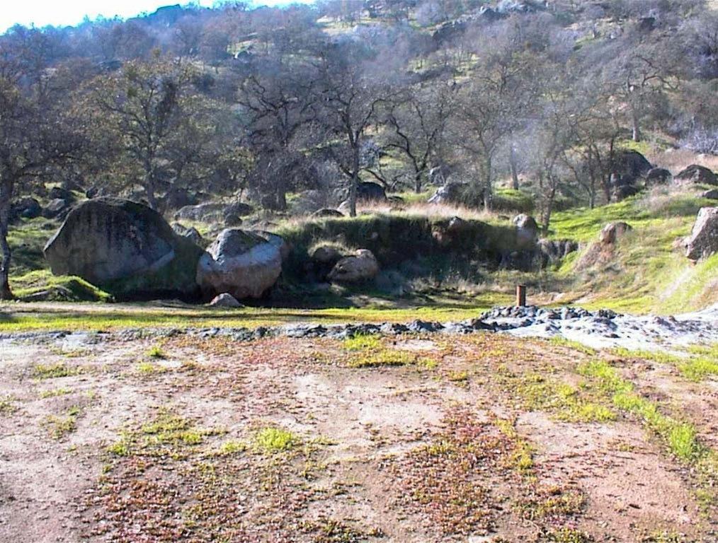 37 Totem Ln, Yokuts Valley, CA 93675