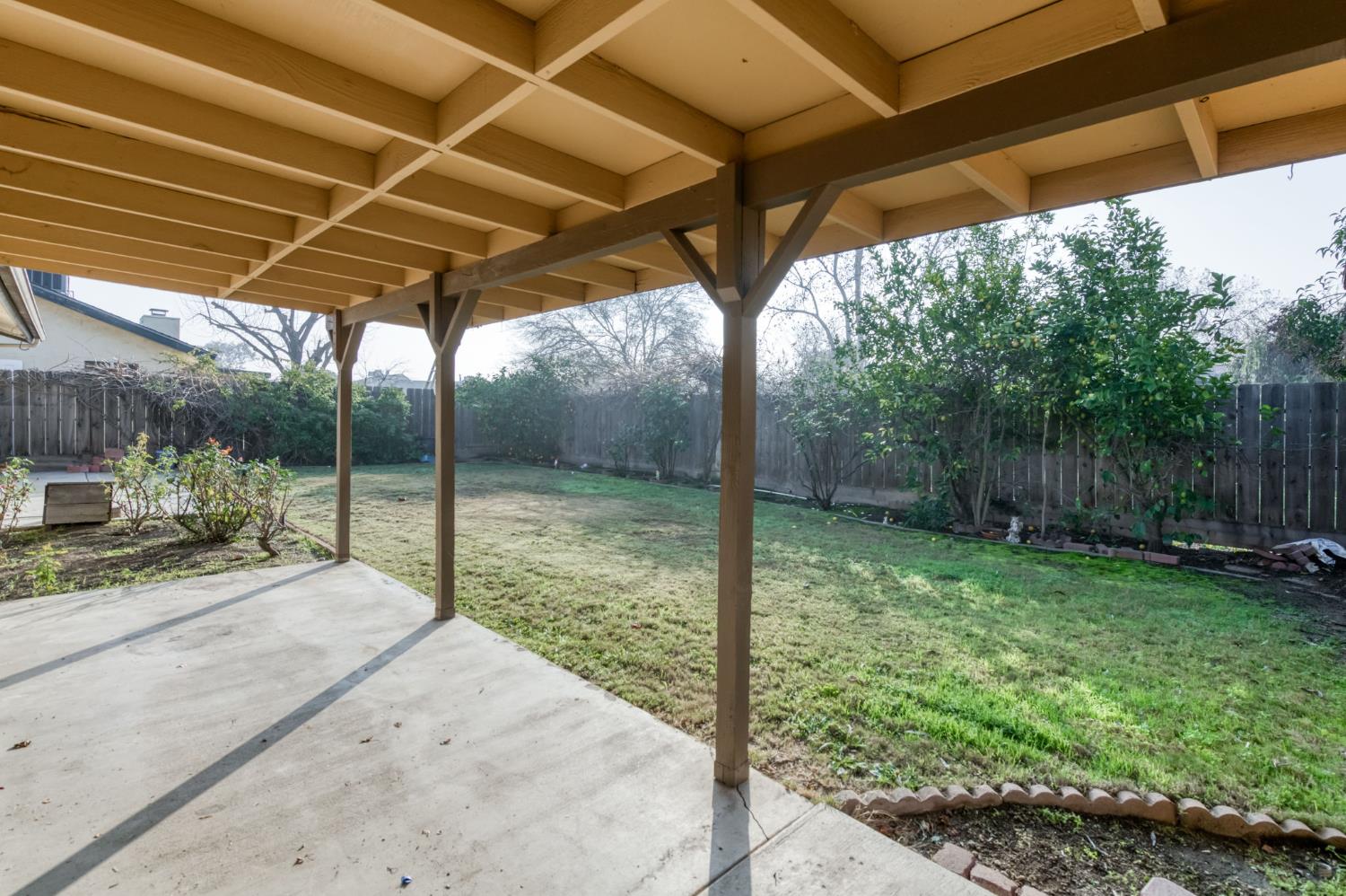 1468 Morris Ave, Clovis, CA 93611