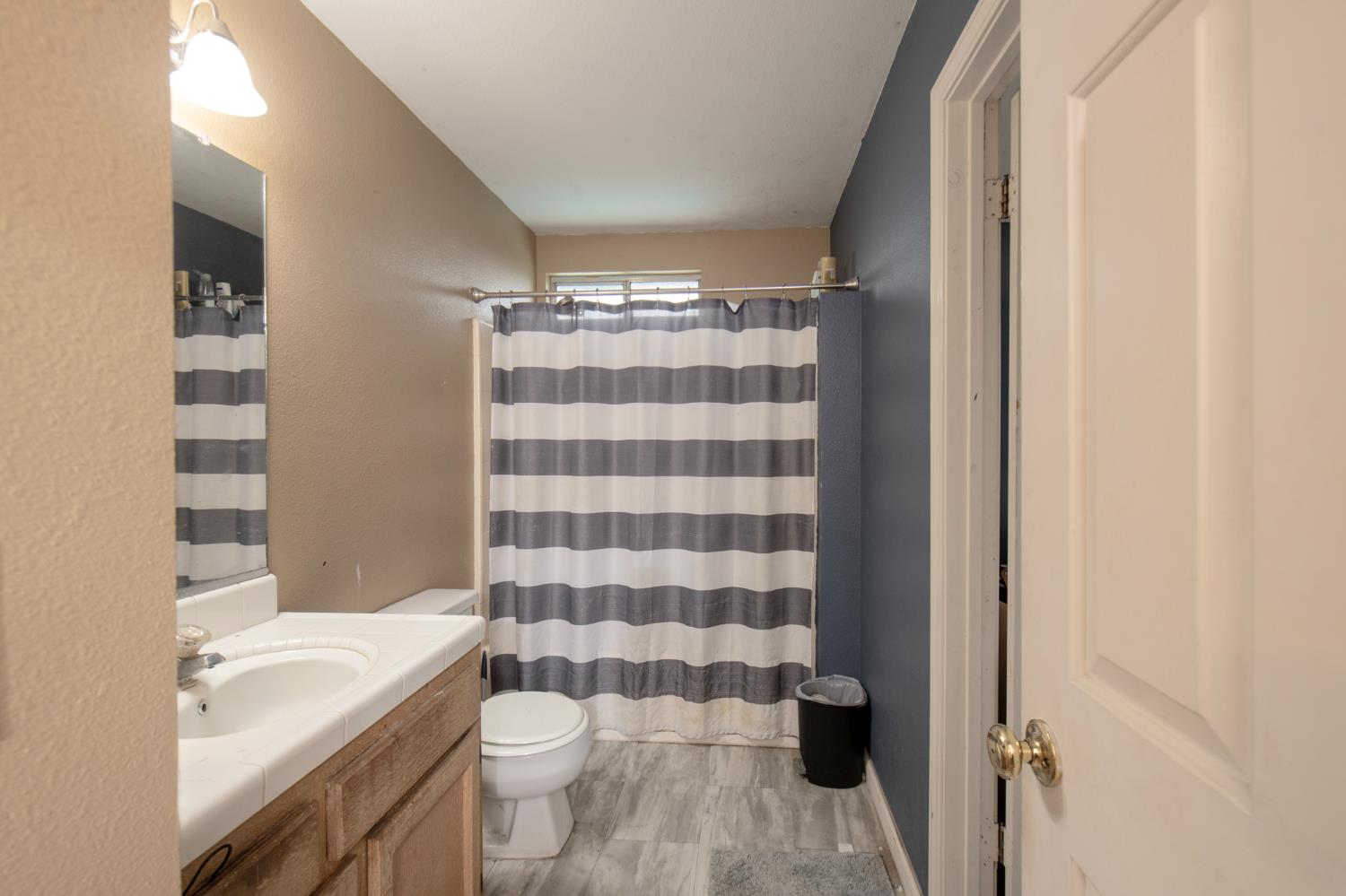 14531 W Kearney Blvd, Kerman, CA 93630