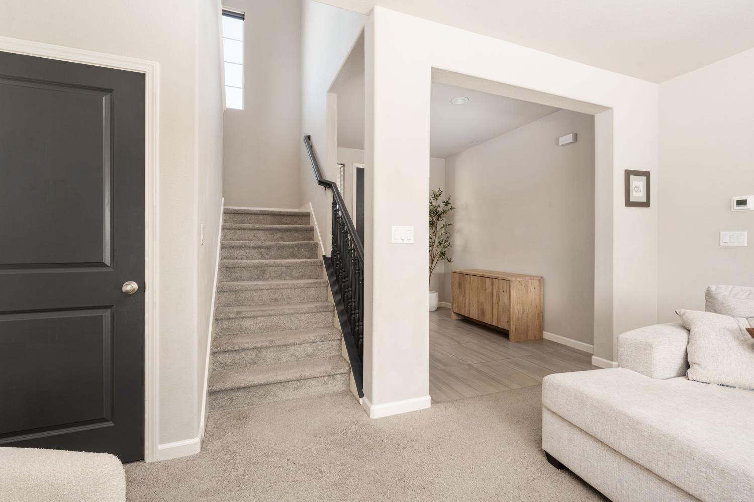 646 Wood Crest Ave, Madera, CA 93636