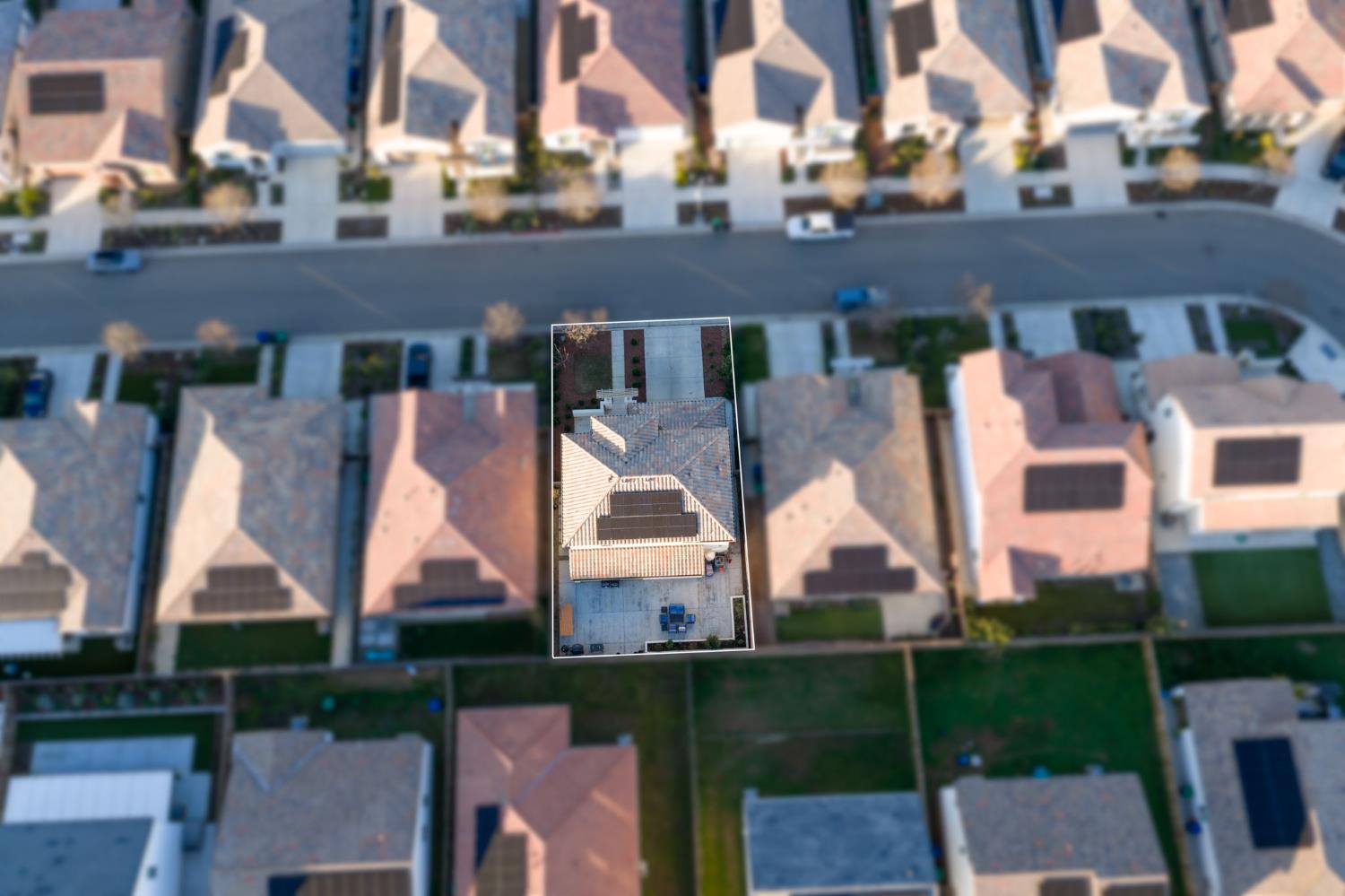 646 Wood Crest Ave, Madera, CA 93636