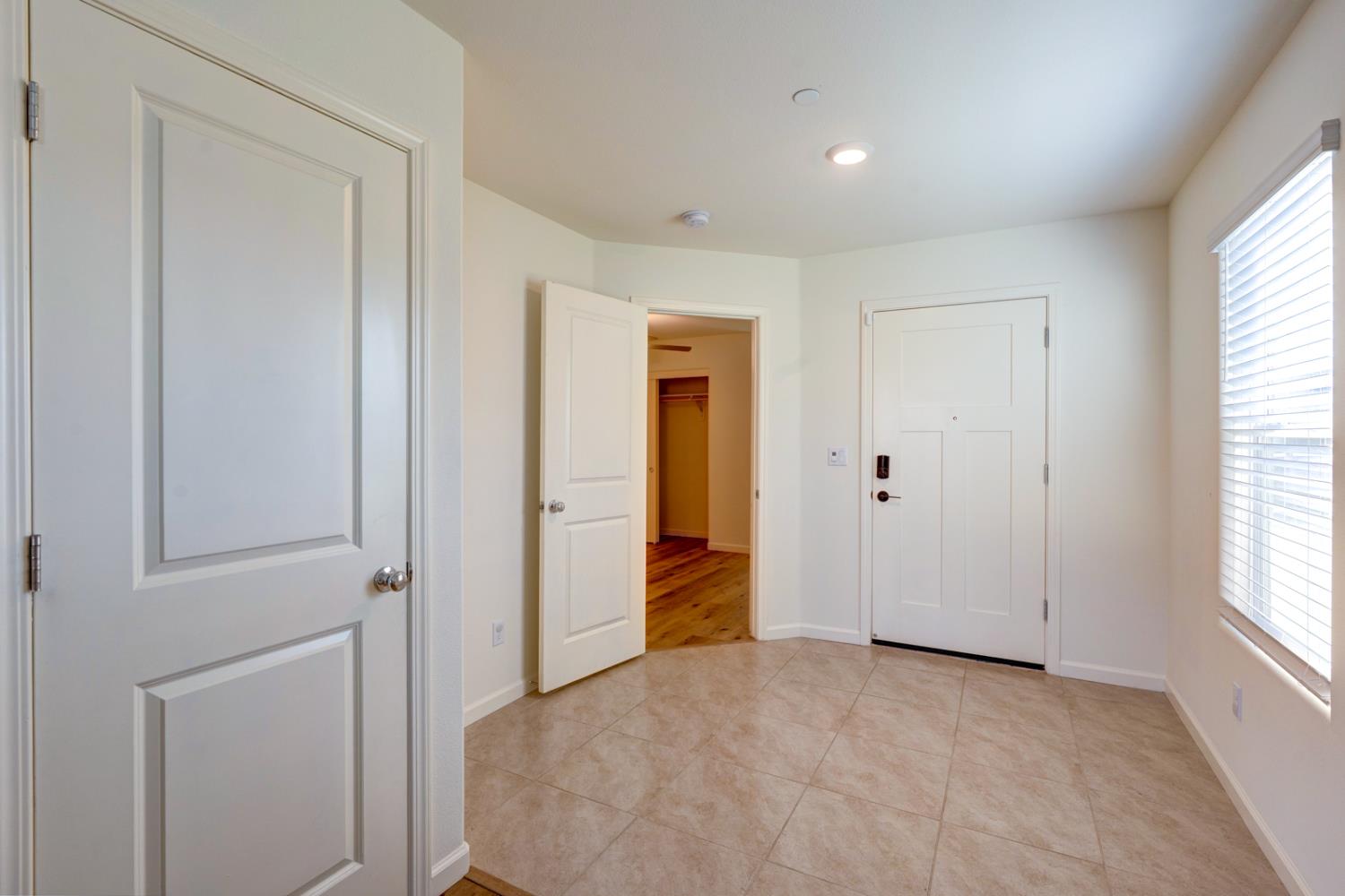 753 Heitz Way, Merced, CA 95348