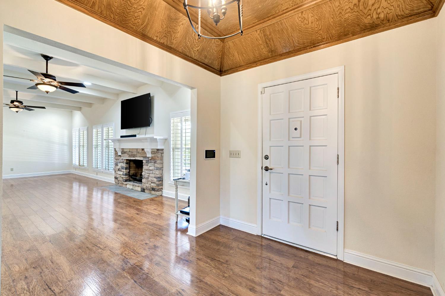 4814 N Tisha Ave, Fresno, CA 93723