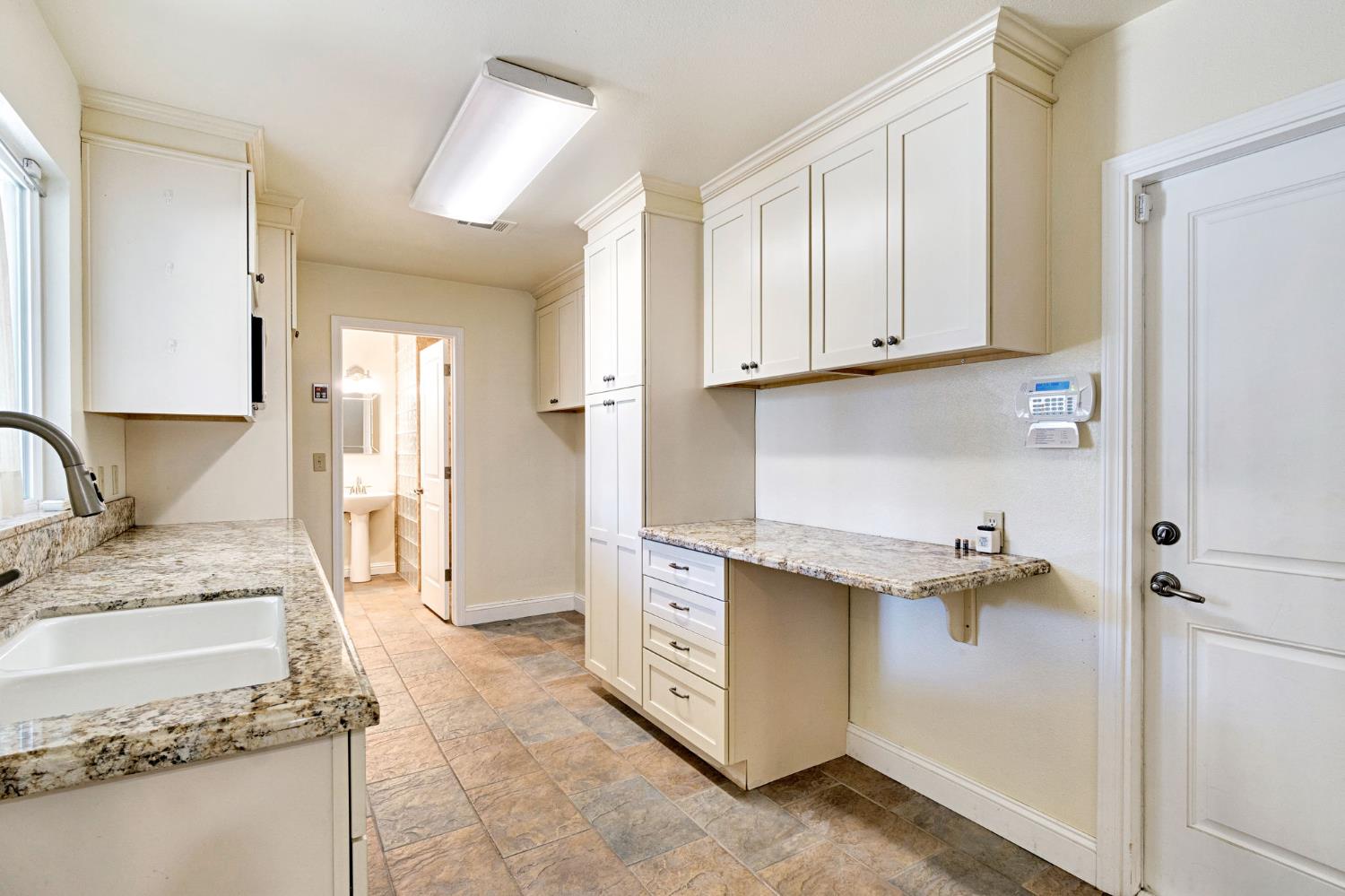 4814 N Tisha Ave, Fresno, CA 93723