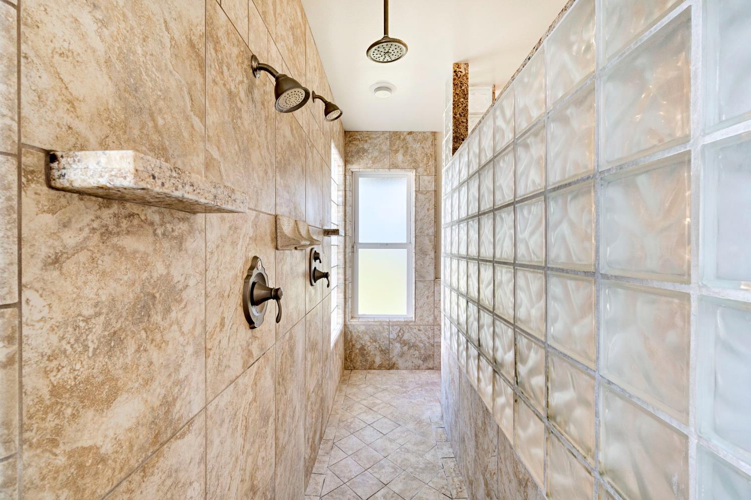 4814 N Tisha Ave, Fresno, CA 93723