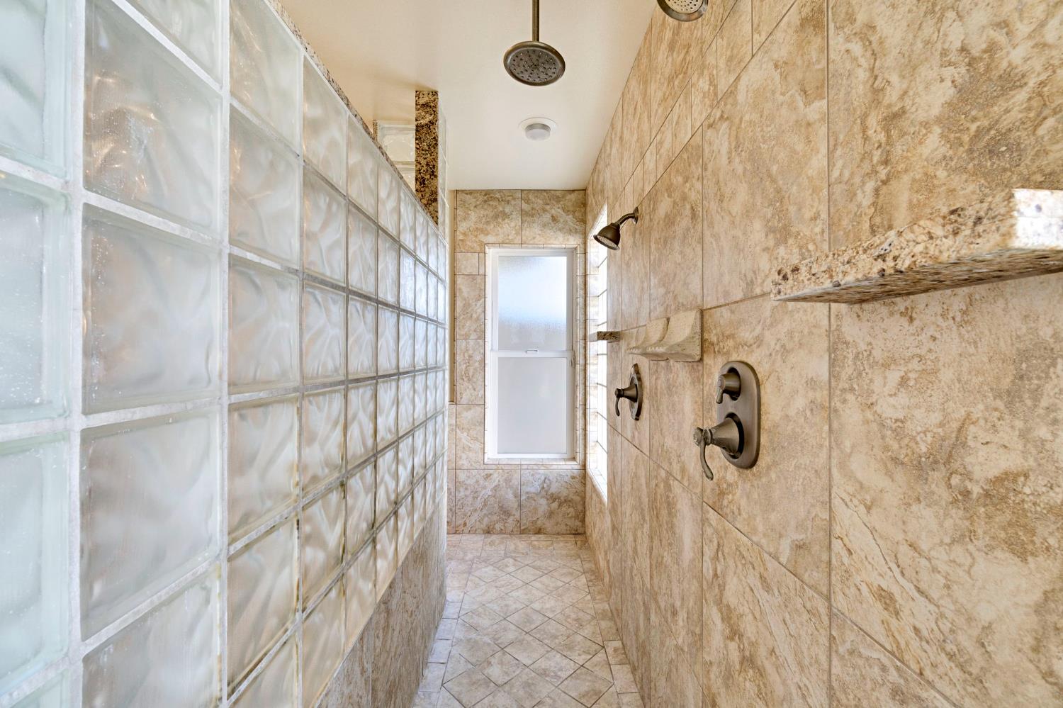 4814 N Tisha Ave, Fresno, CA 93723