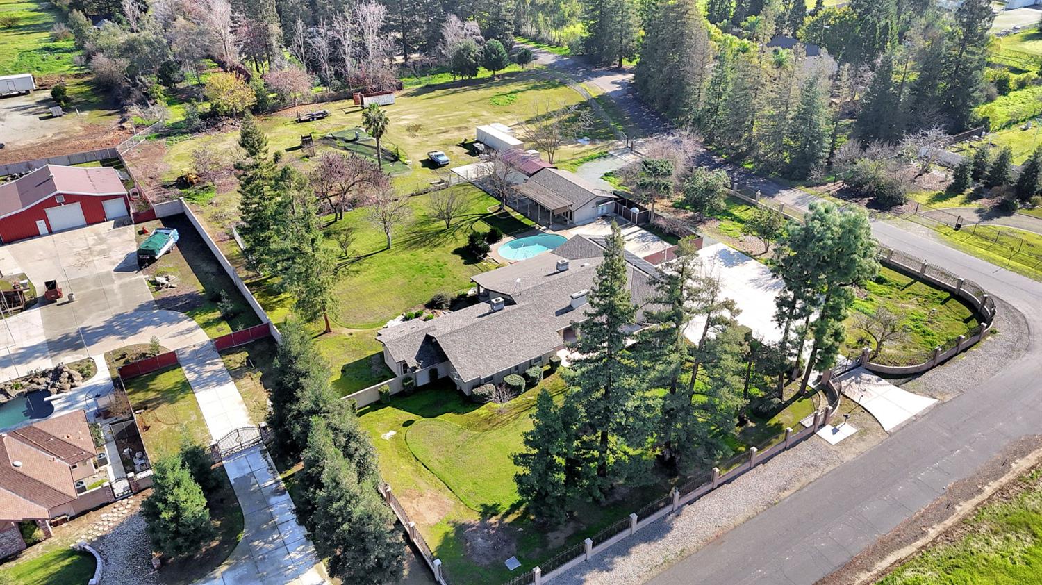 4814 N Tisha Ave, Fresno, CA 93723