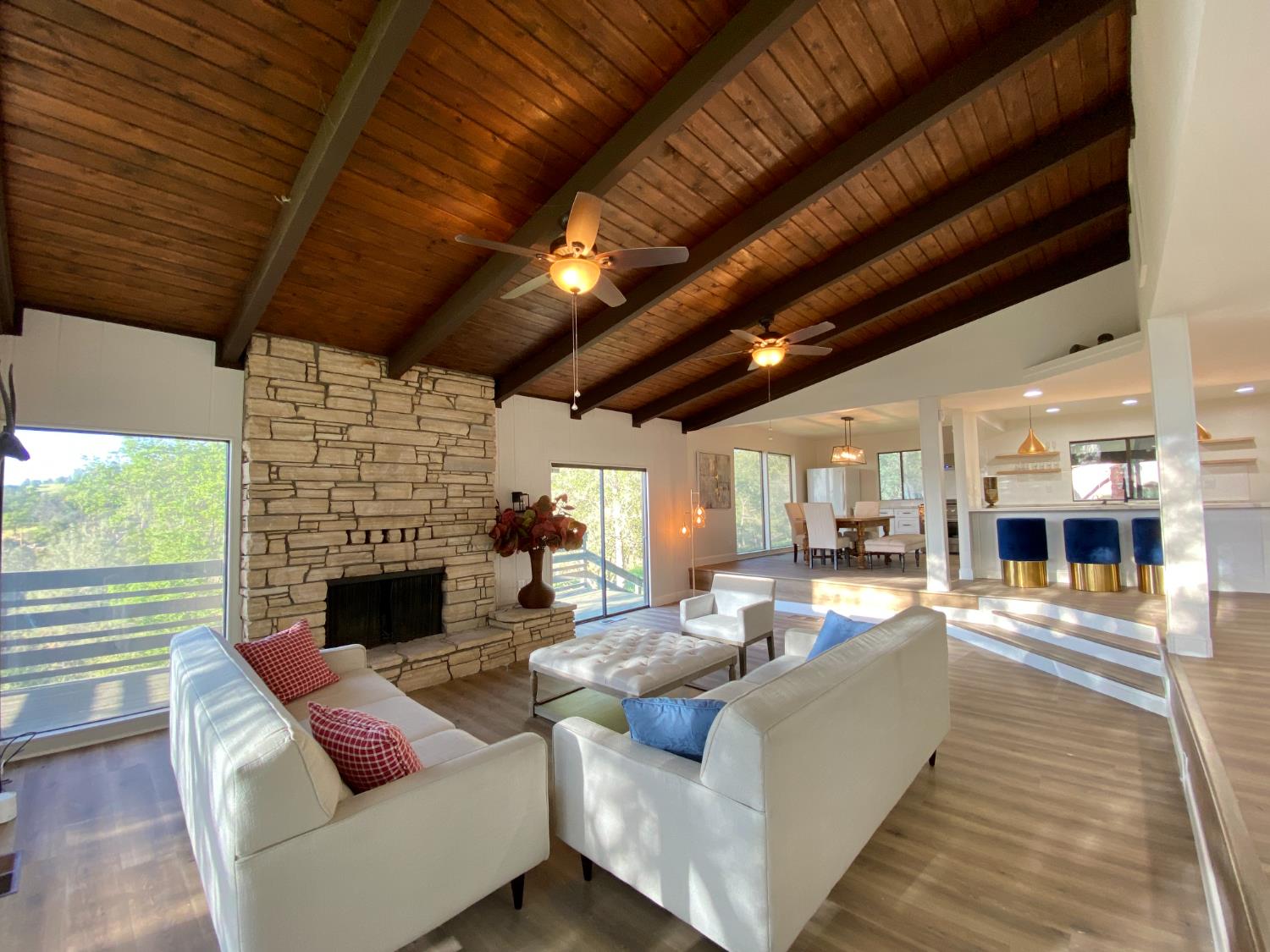 42895 Yosemite Springs Dr, Coarsegold, CA 93614