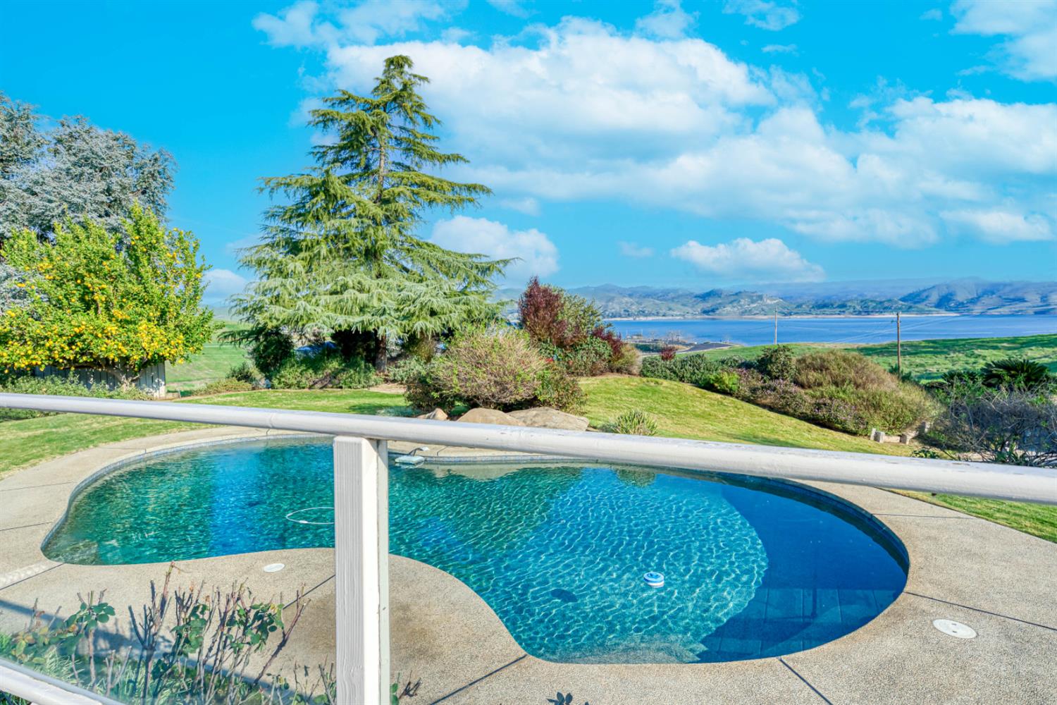 4578 Millerton Rd, Friant, CA 93626