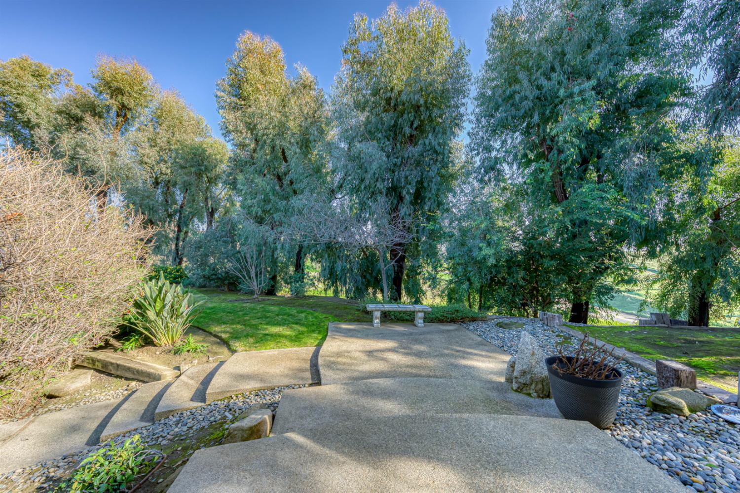 4578 Millerton Rd, Friant, CA 93626