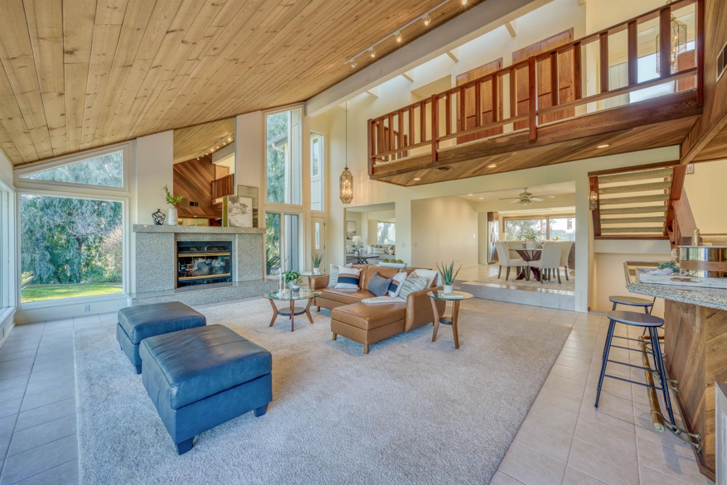 4578 Millerton Rd, Friant, CA 93626