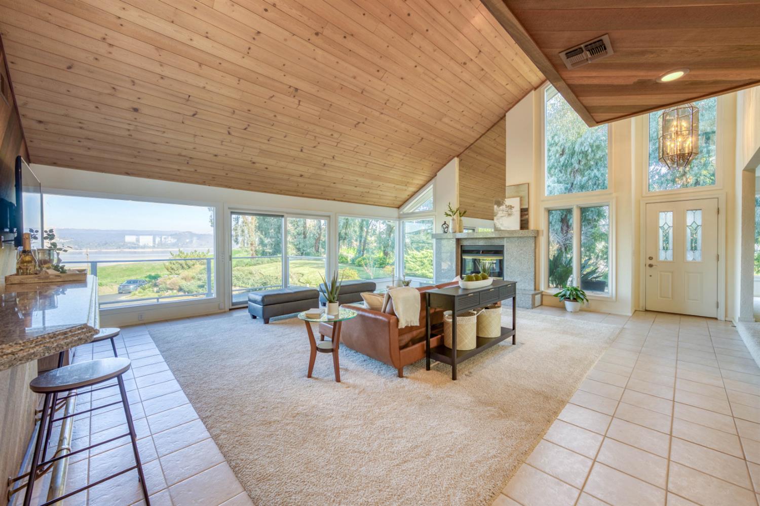 4578 Millerton Rd, Friant, CA 93626