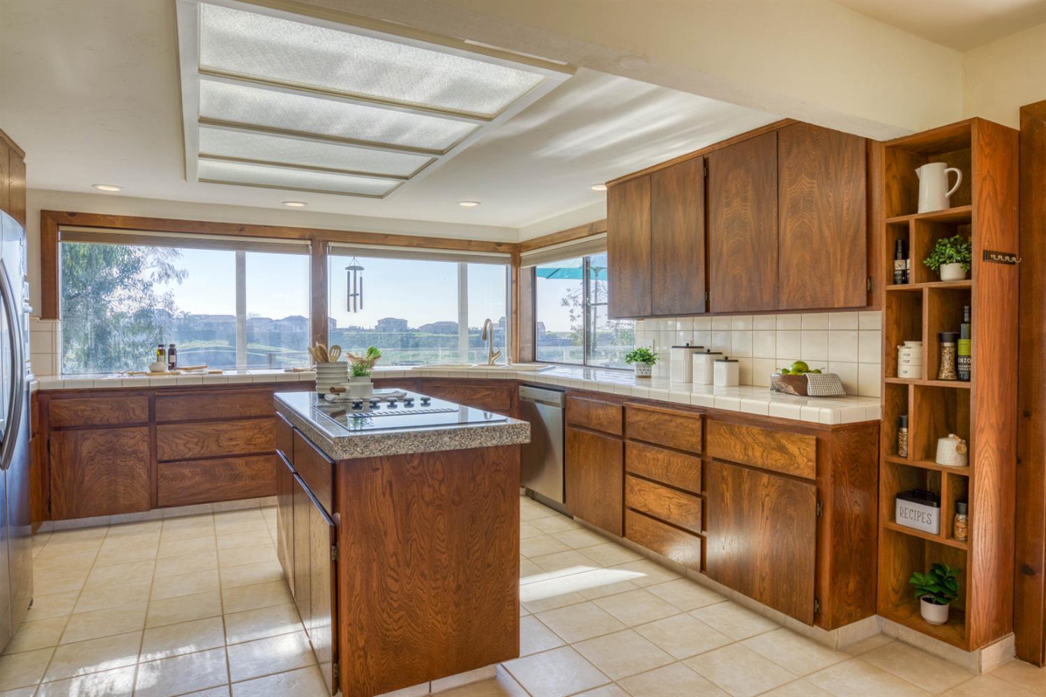 4578 Millerton Rd, Friant, CA 93626