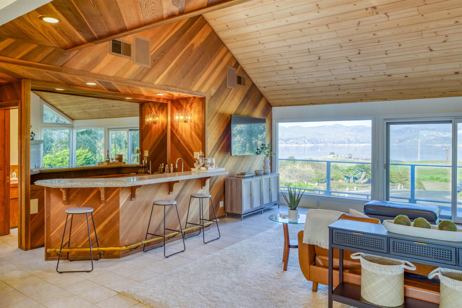 4578 Millerton Rd, Friant, CA 93626