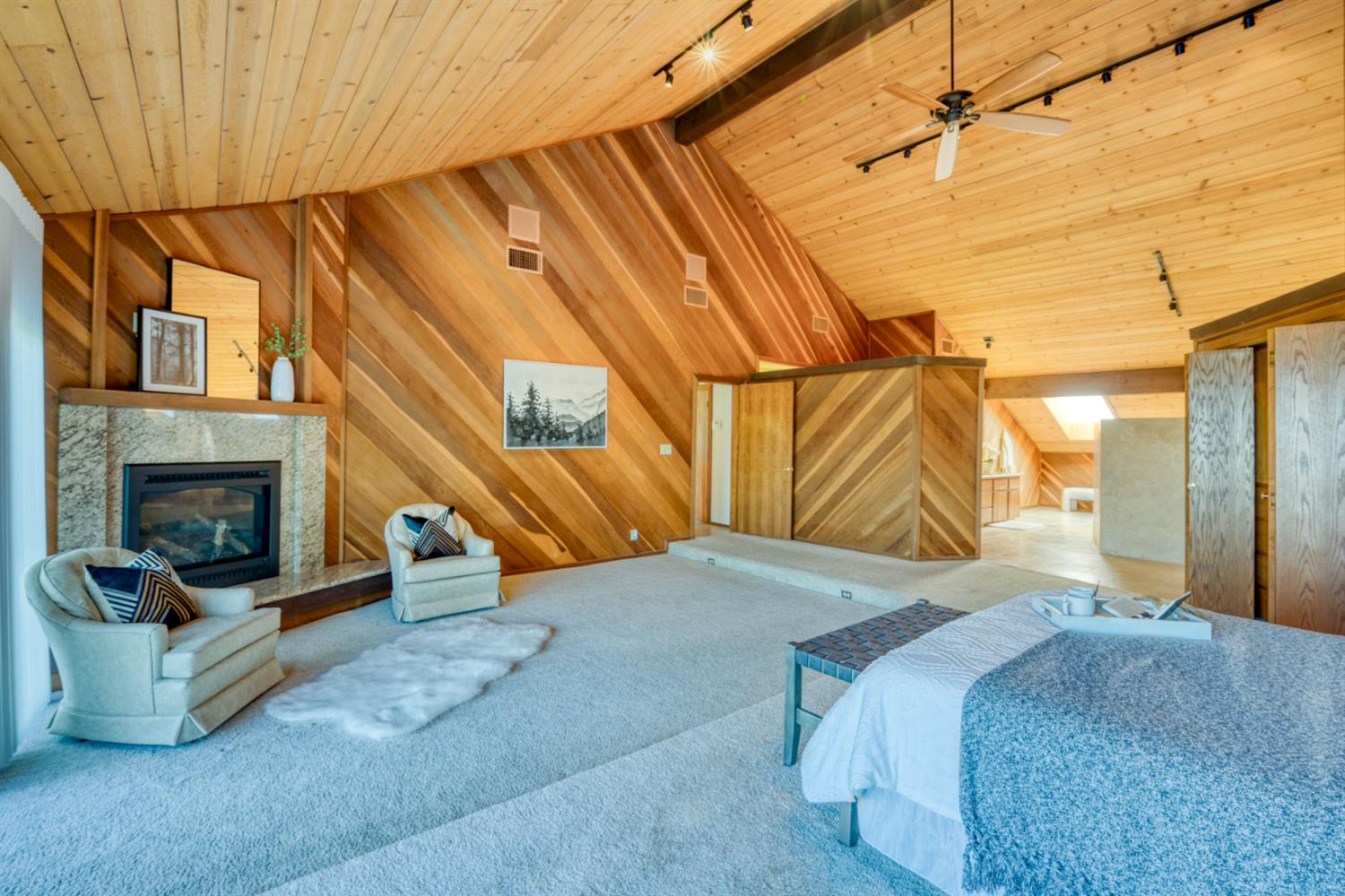 4578 Millerton Rd, Friant, CA 93626