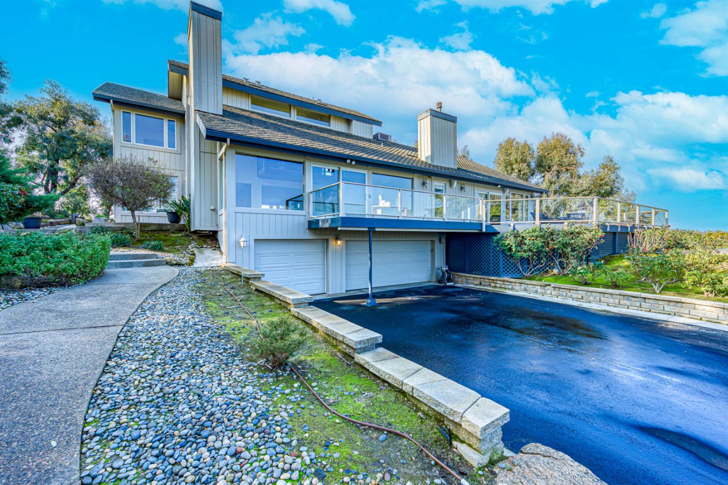 4578 Millerton Rd, Friant, CA 93626