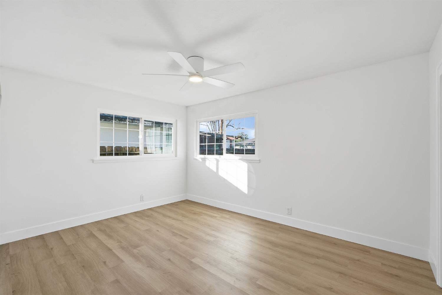 4023 E Fedora Ave, Fresno, CA 93726