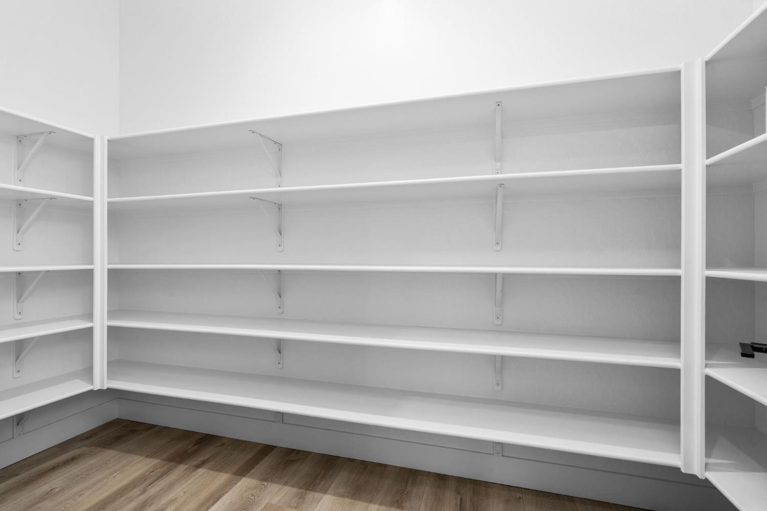 1785 N Renn Ave, Clovis, CA 93619