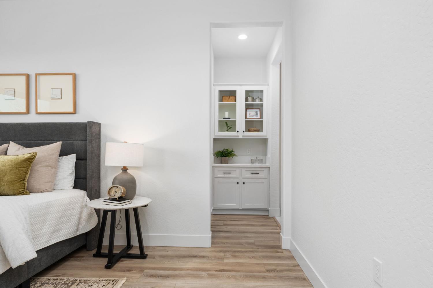 1785 N Renn Ave, Clovis, CA 93619