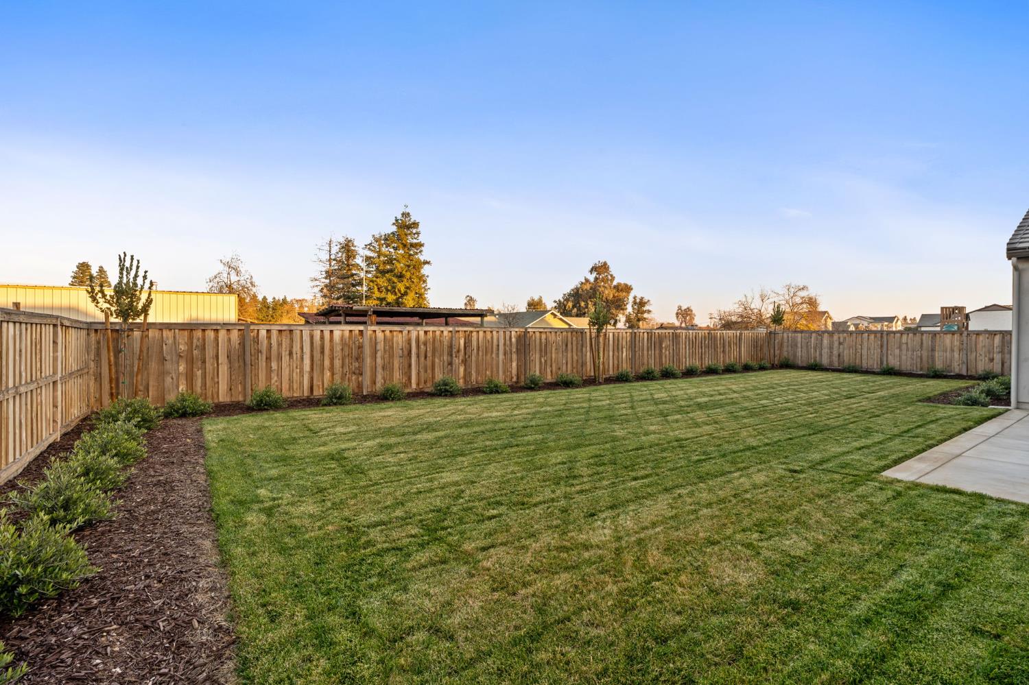 1785 N Renn Ave, Clovis, CA 93619