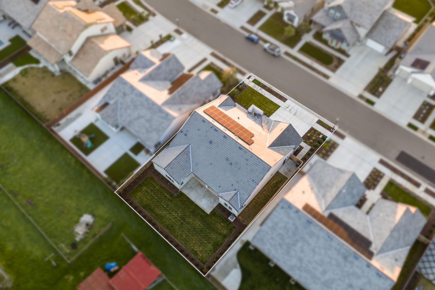 1785 N Renn Ave, Clovis, CA 93619