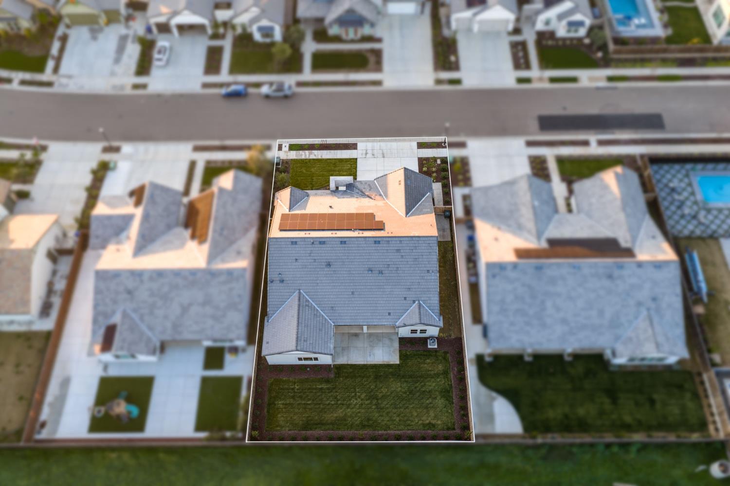 1785 N Renn Ave, Clovis, CA 93619