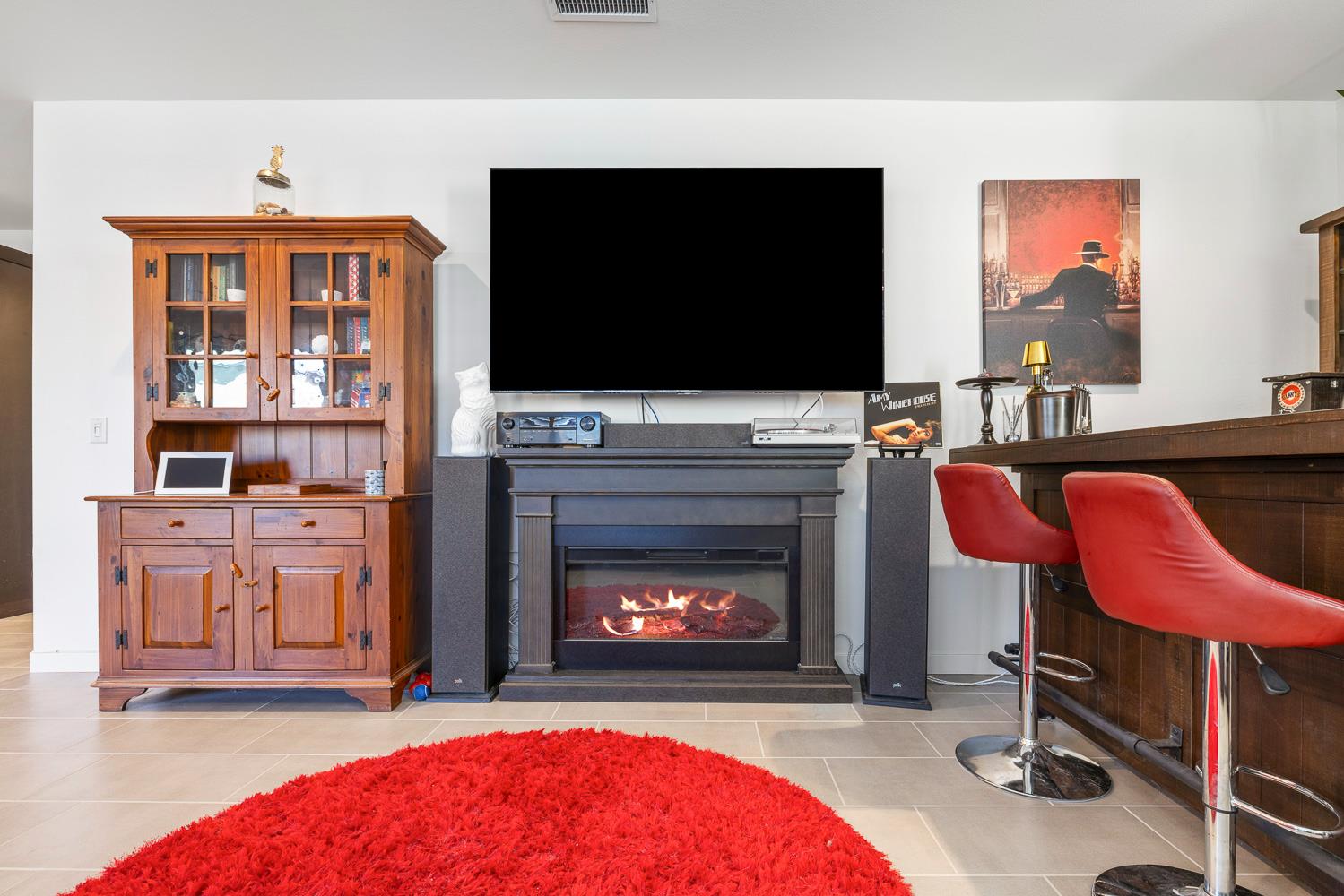 4286 Oak Knoll Rd, Madera, CA 93636