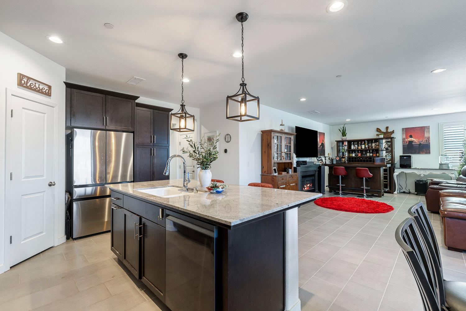 4286 Oak Knoll Rd, Madera, CA 93636