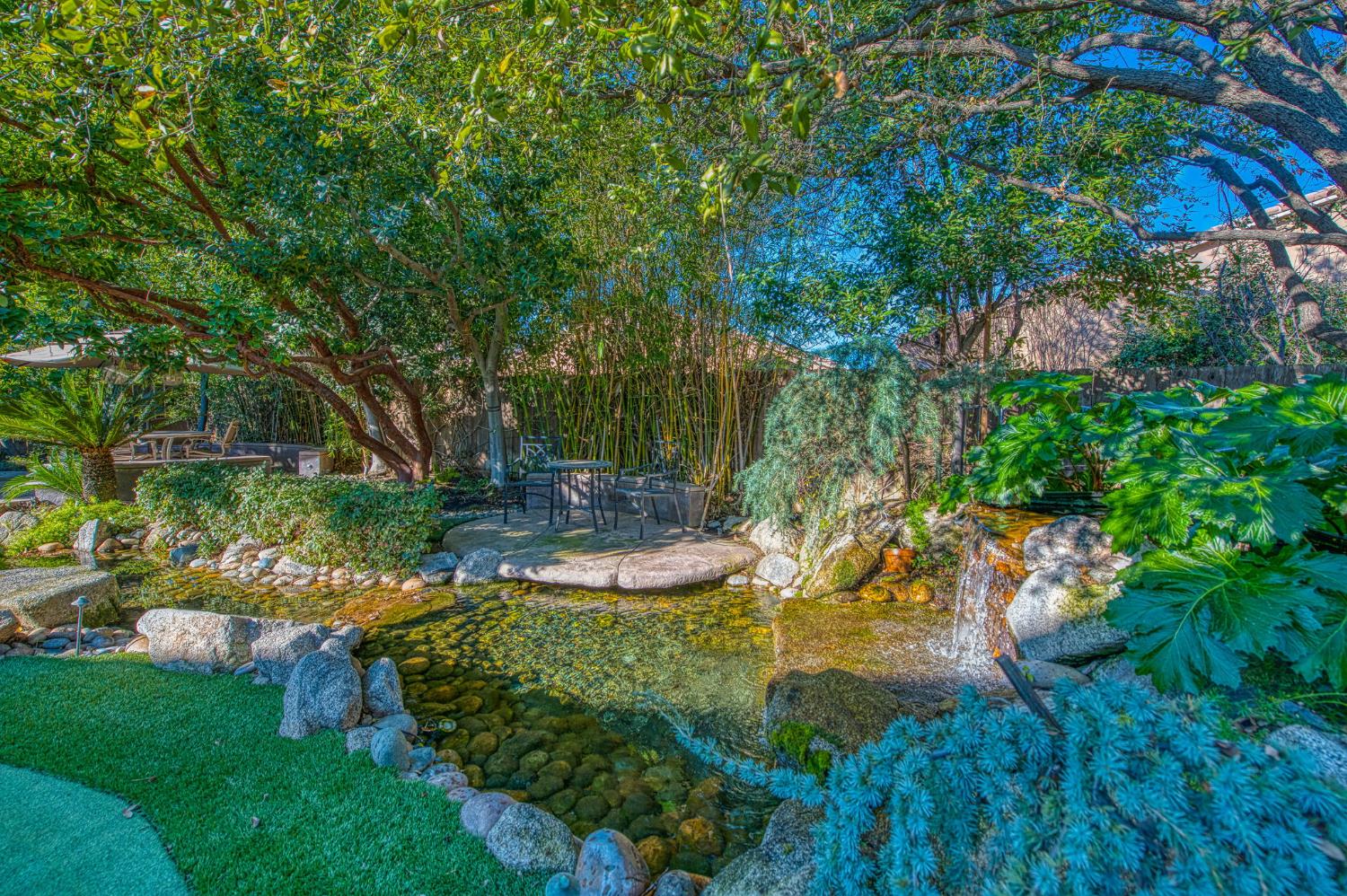 2824 E Omaha Ave, Fresno, CA 93720