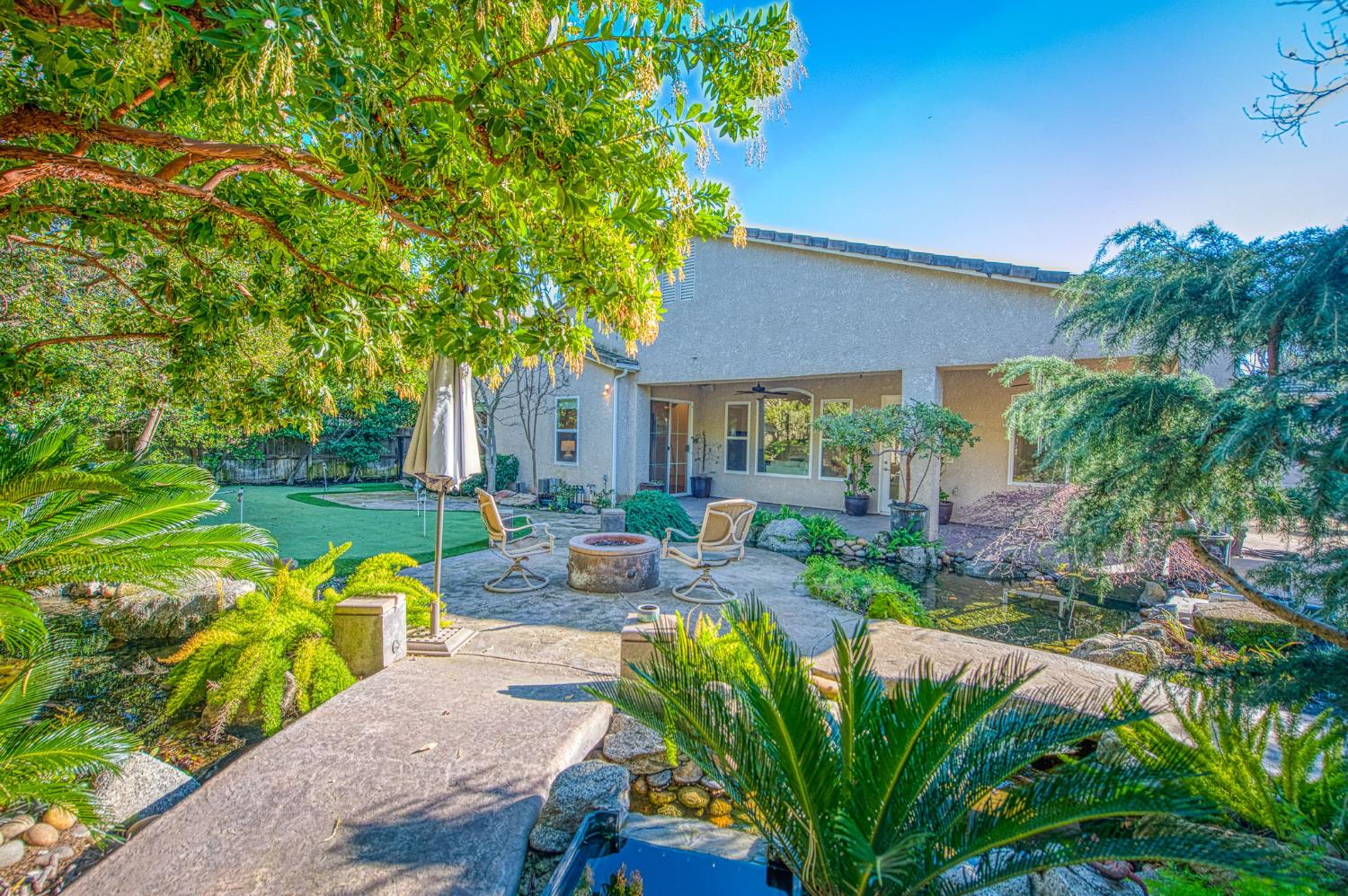 2824 E Omaha Ave, Fresno, CA 93720