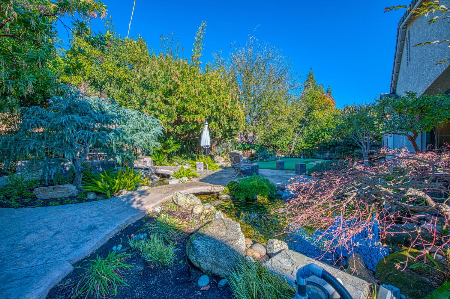 2824 E Omaha Ave, Fresno, CA 93720