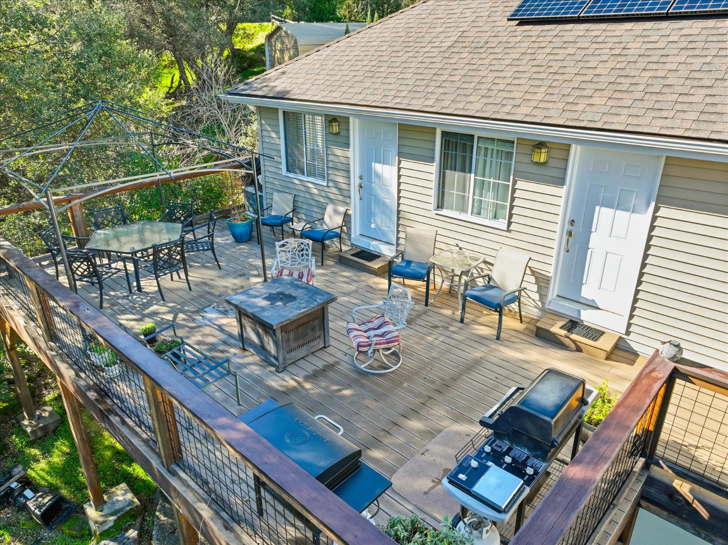 39309 Forest Park Ln, Oakhurst, CA 93644