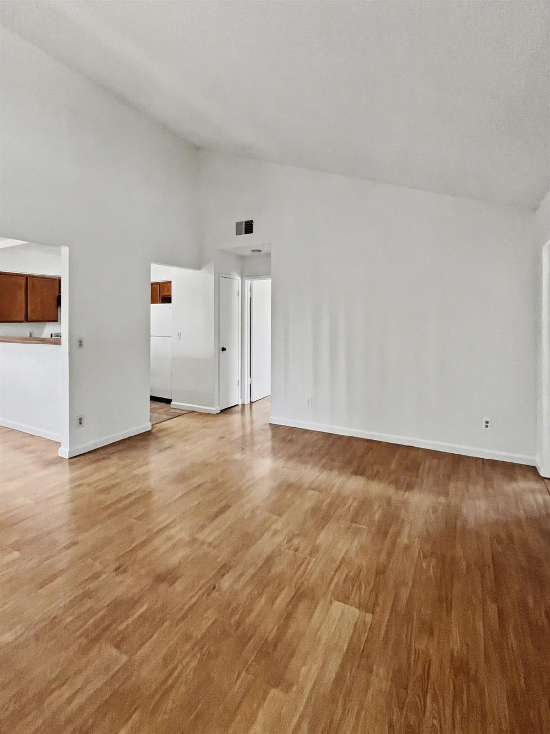 1151 S Chestnut Ave #243, Fresno, CA 93702