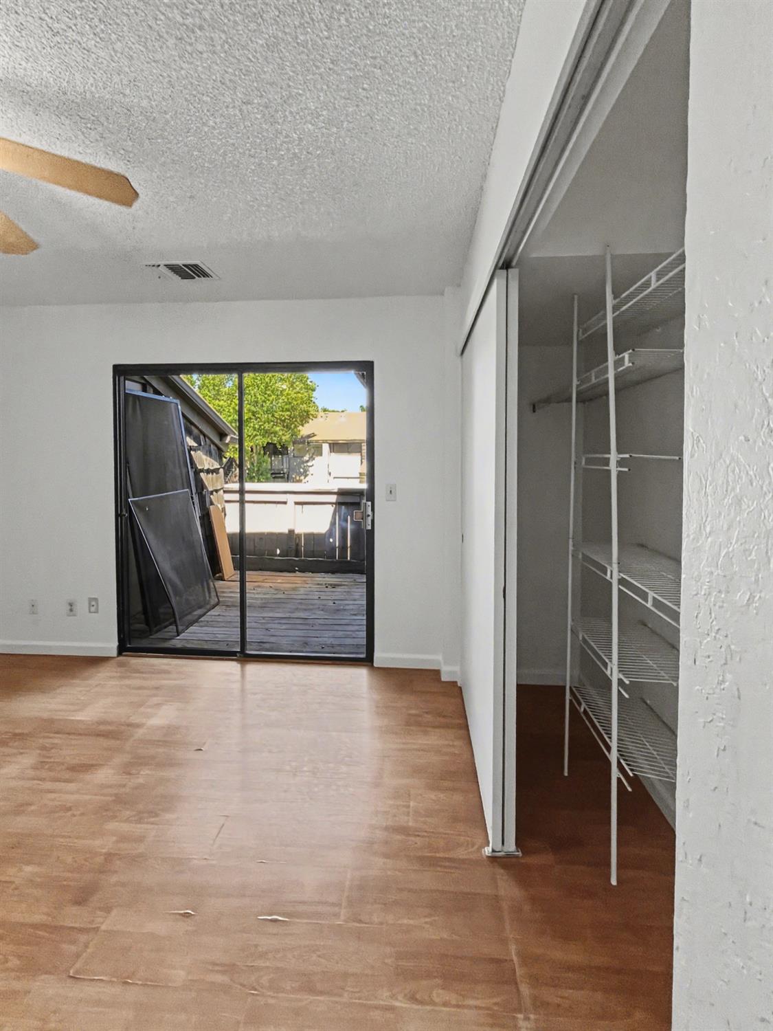 1151 S Chestnut Ave #243, Fresno, CA 93702