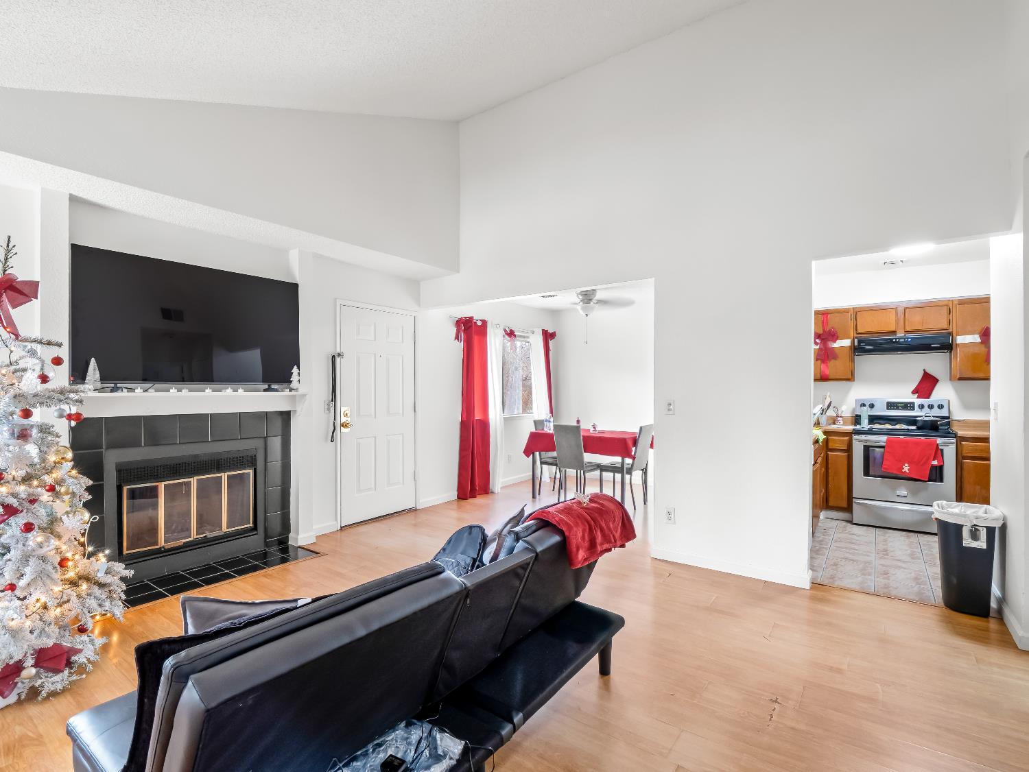 1151 S Chestnut Ave #243, Fresno, CA 93702