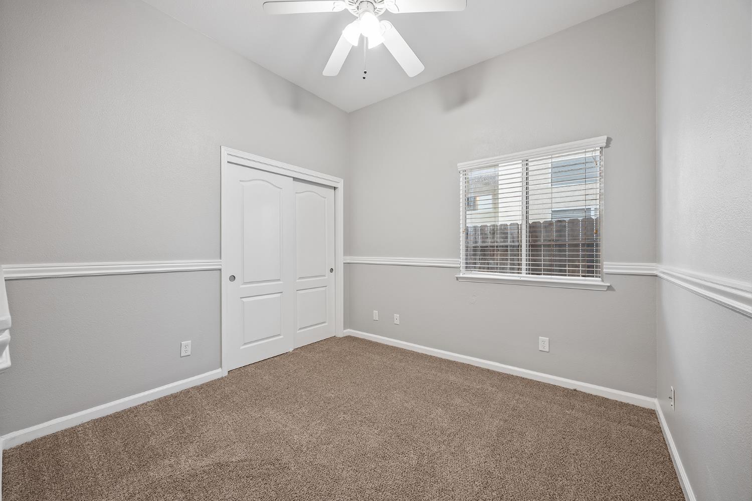 9786 N Backer Ave, Fresno, CA 93720