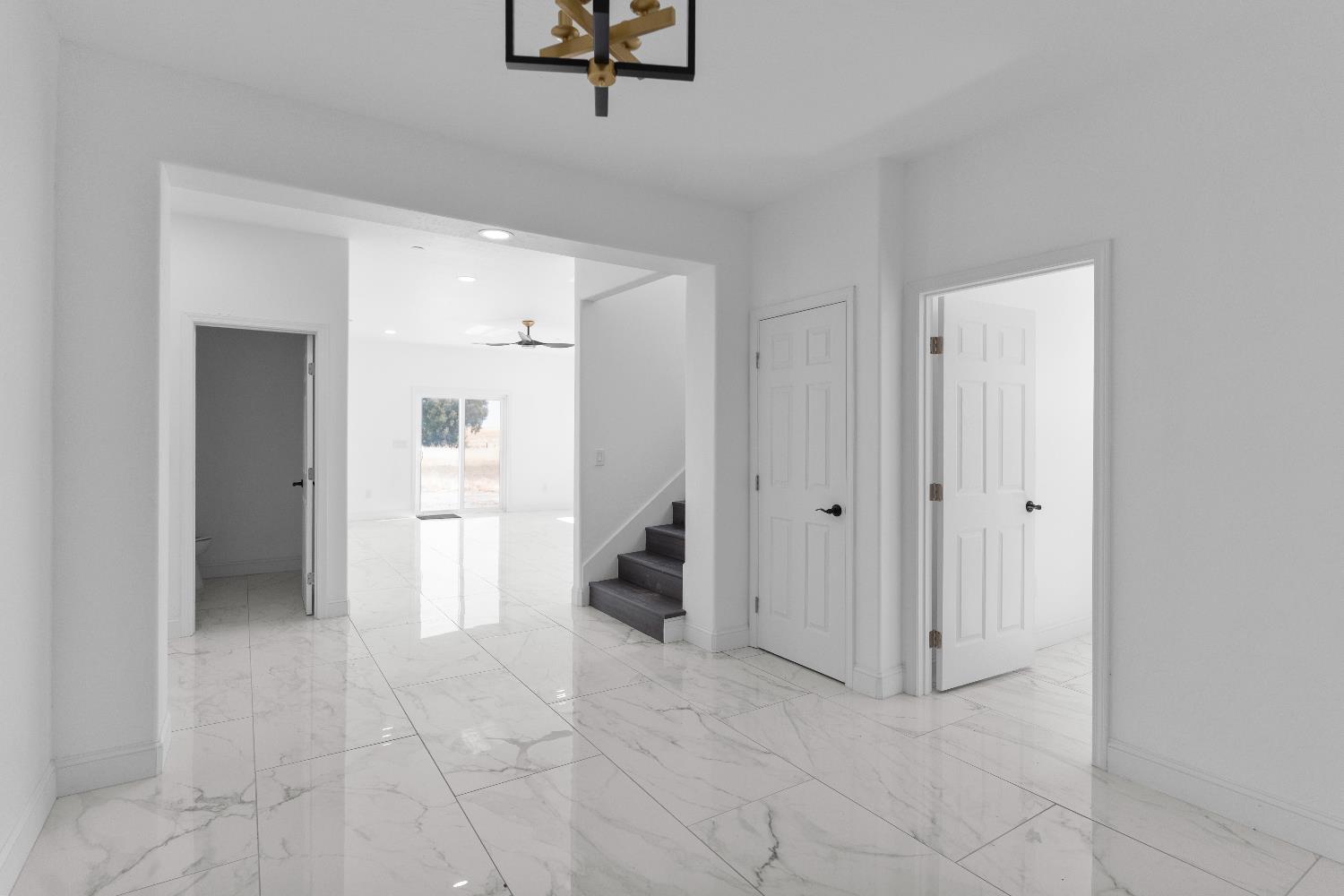 36950 Pauline Ave, Madera, CA 93636