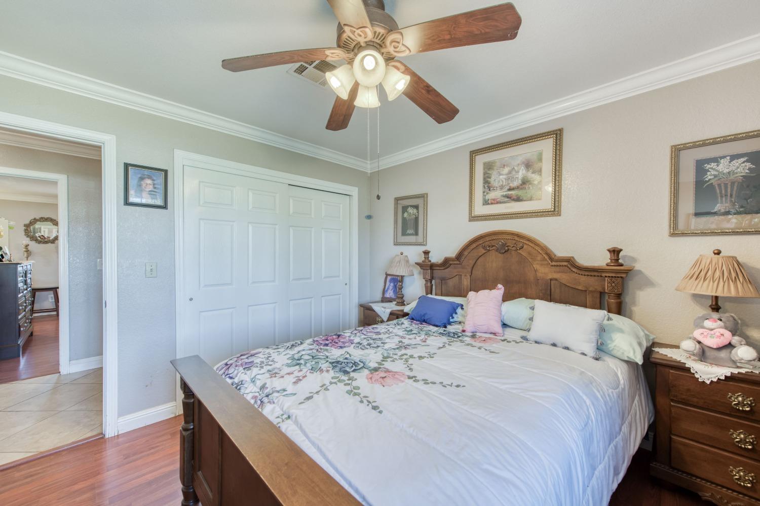 25540 Lynn Pl #B, Madera, CA 93638