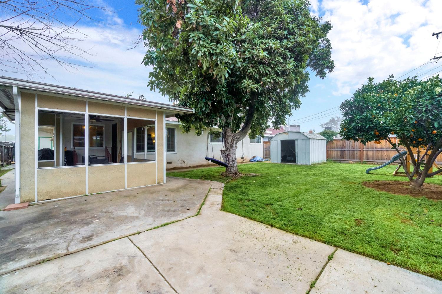 4135 E Fedora Ave, Fresno, CA 93726