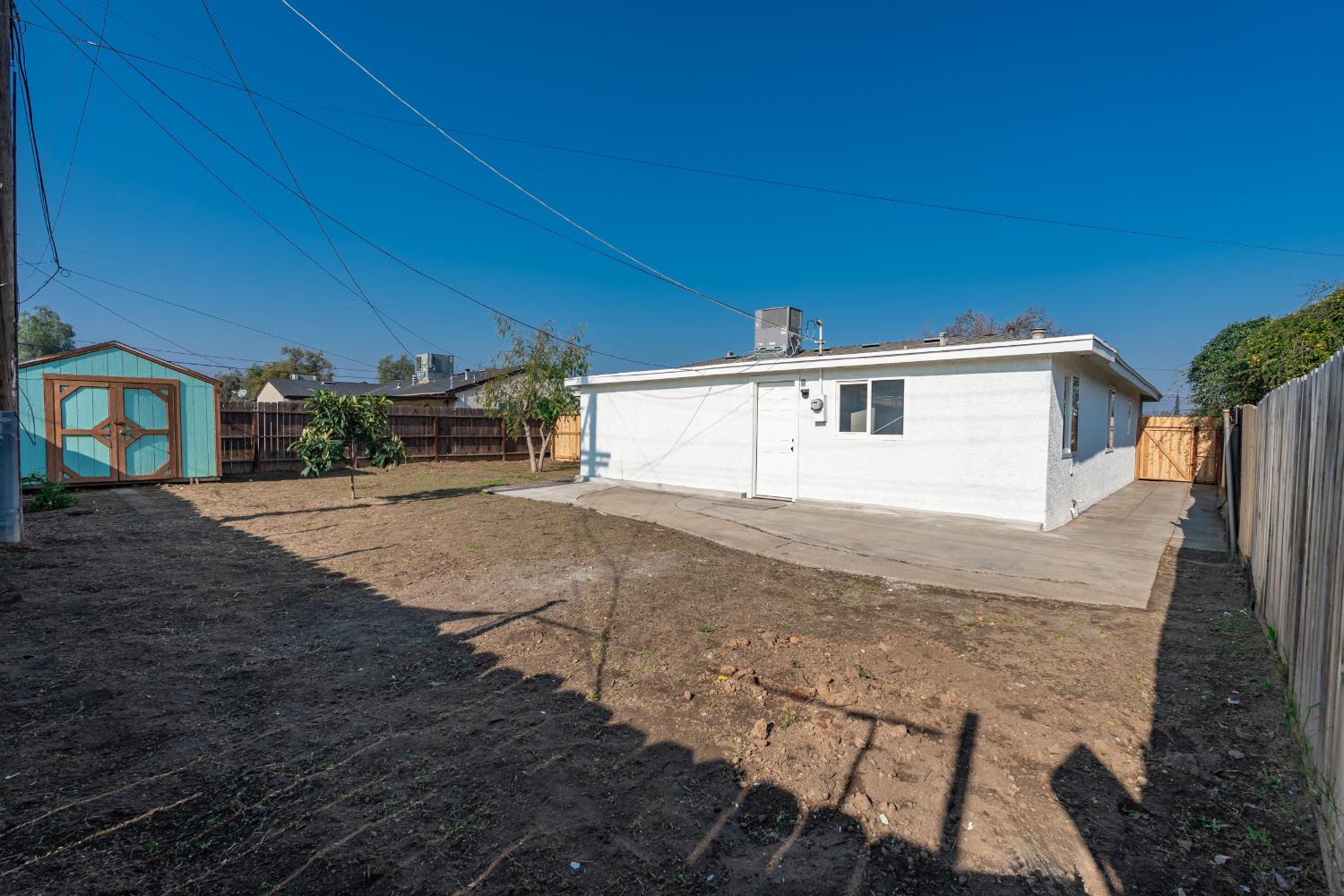 2224 E Donner, Fresno, CA 93726