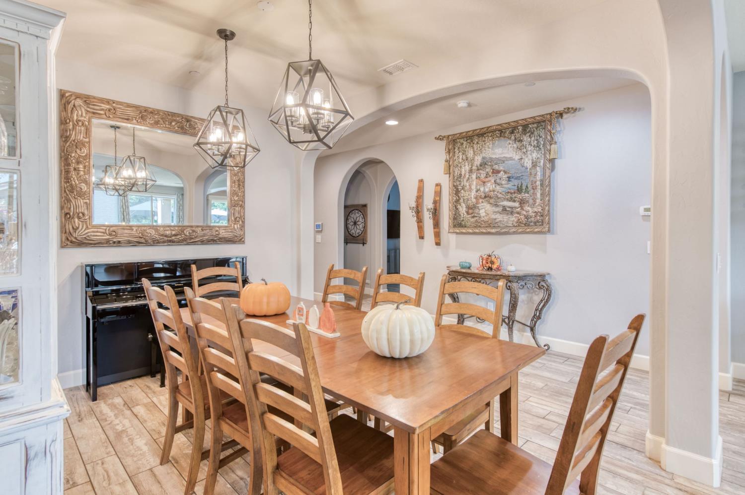 3044 N Jason Ave, Fresno, CA 93737