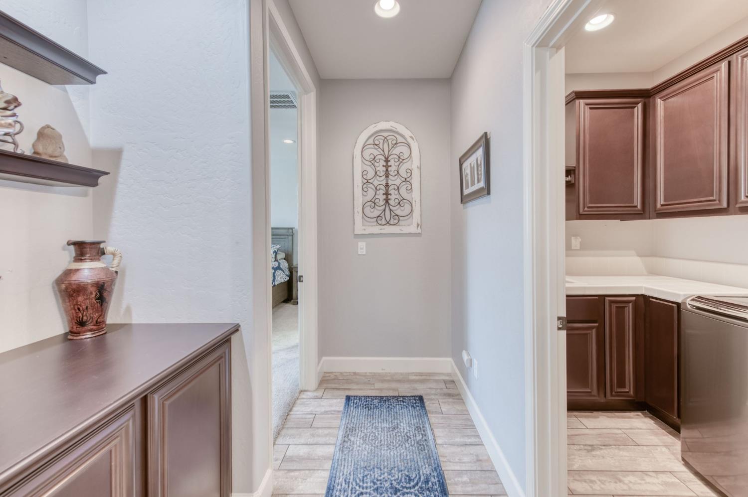 3044 N Jason Ave, Fresno, CA 93737