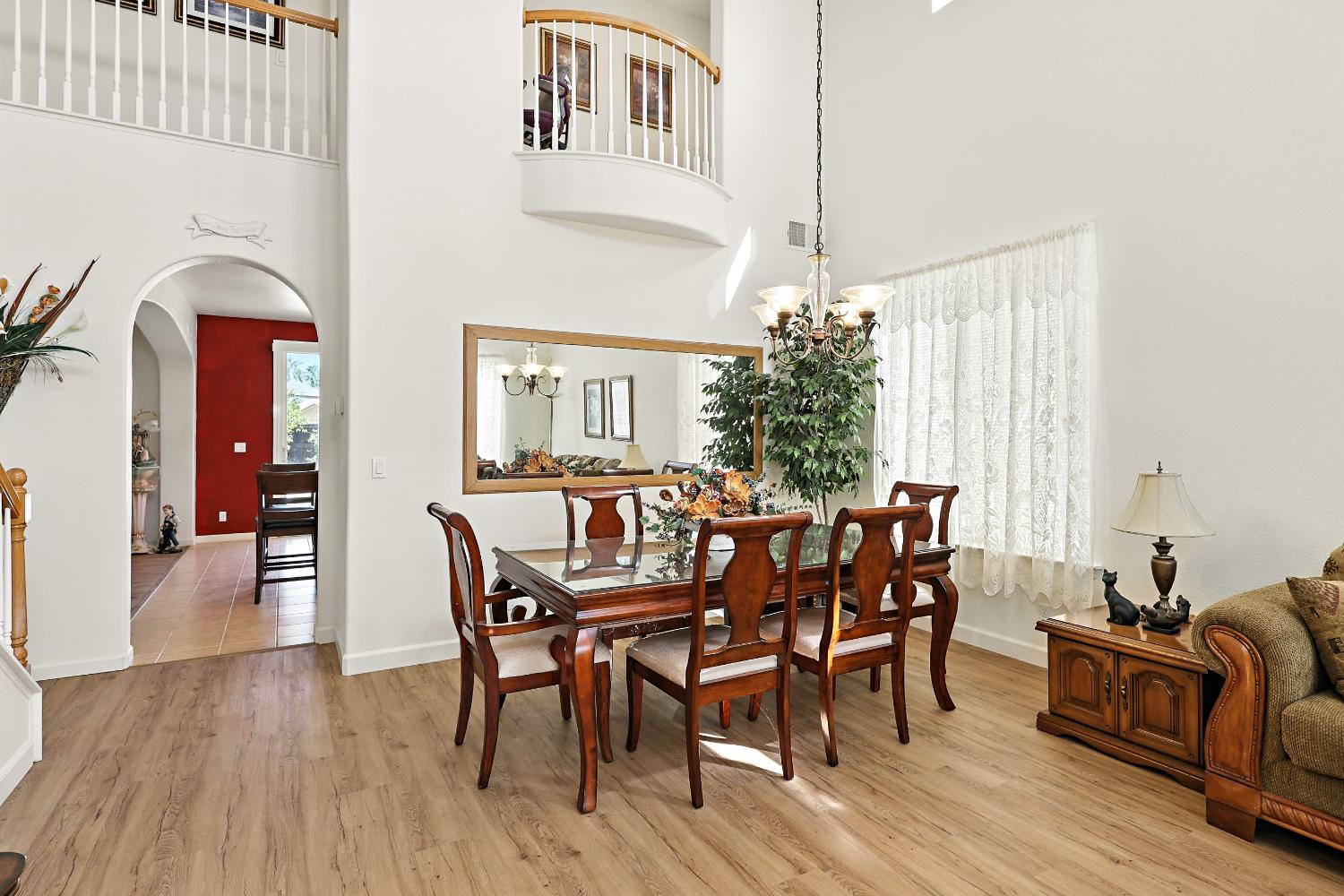 9790 Heatherhearst Dr, Chowchilla, CA 93610