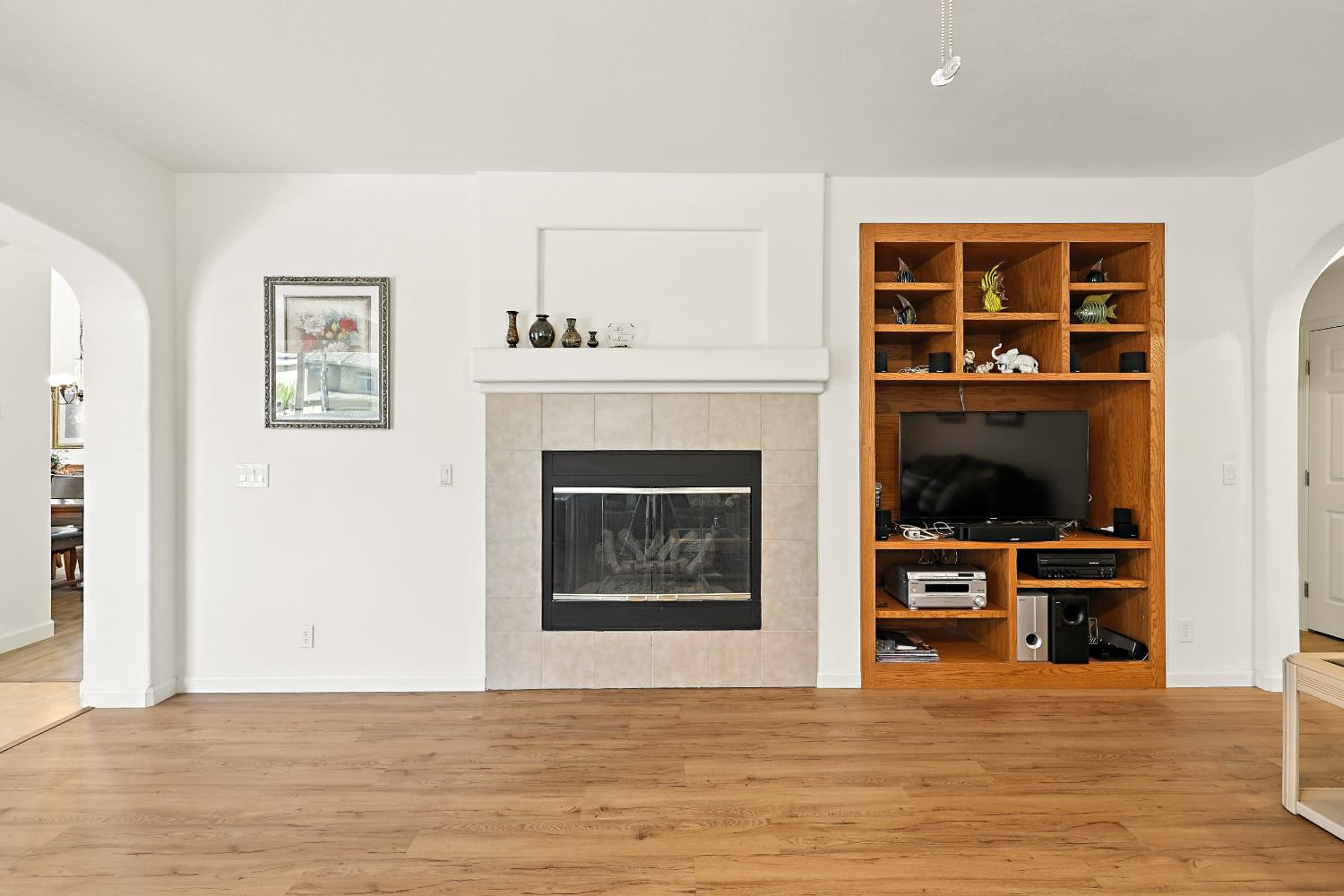 9790 Heatherhearst Dr, Chowchilla, CA 93610