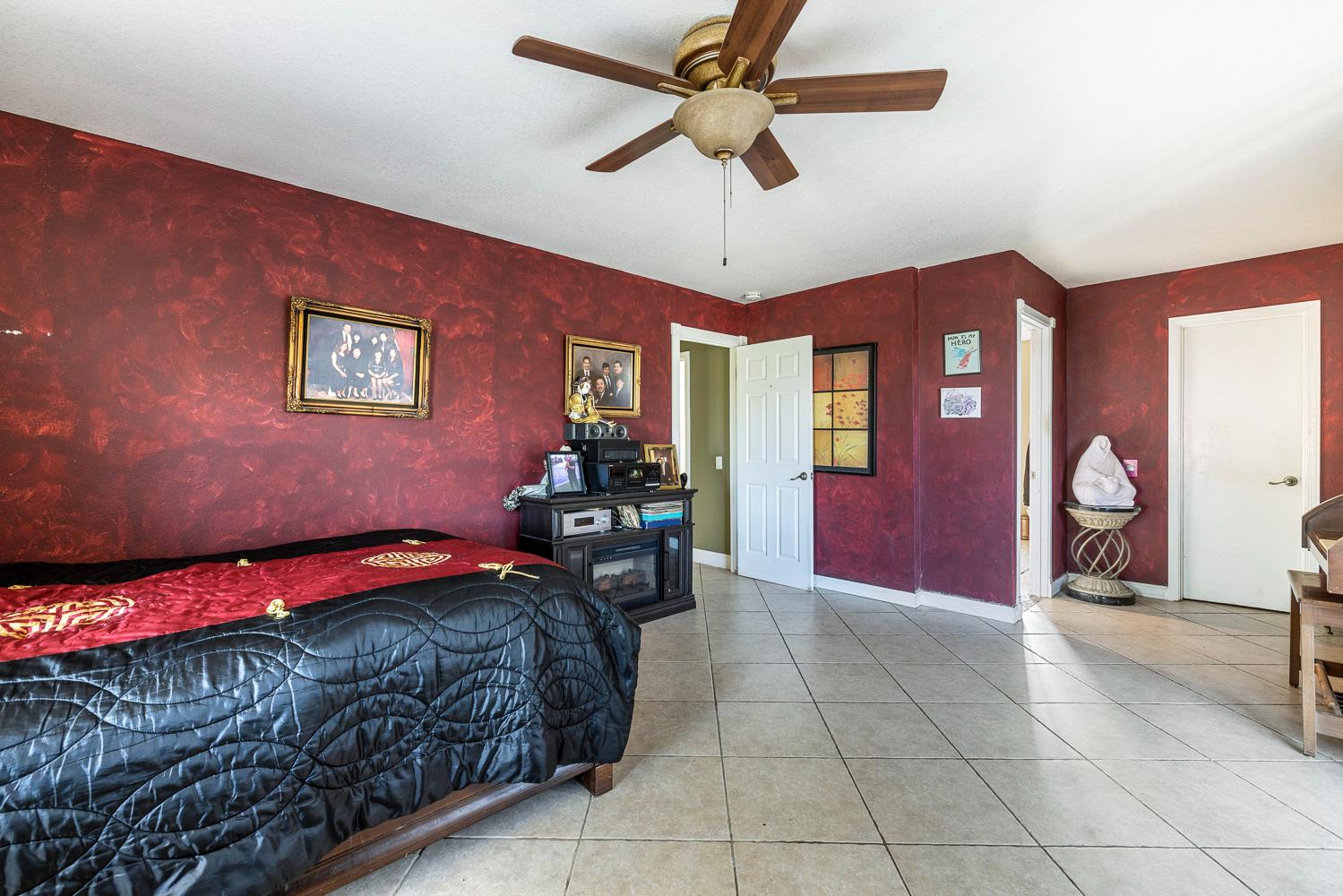 34786 Avenue 15, Madera, CA 93636