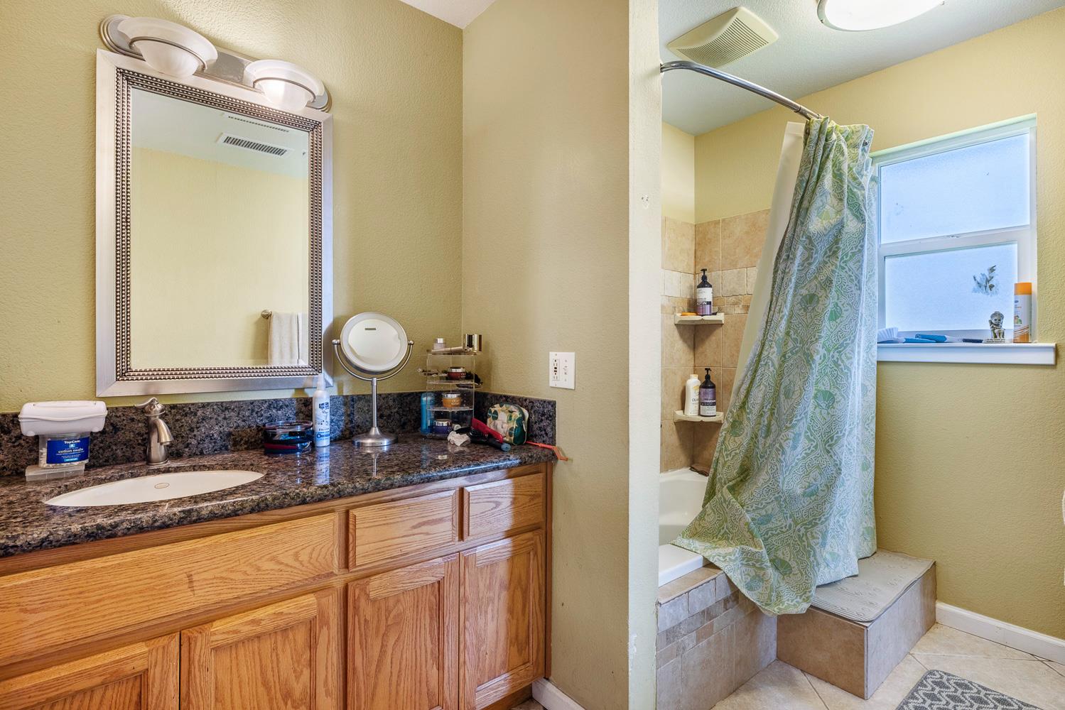 34786 Avenue 15, Madera, CA 93636