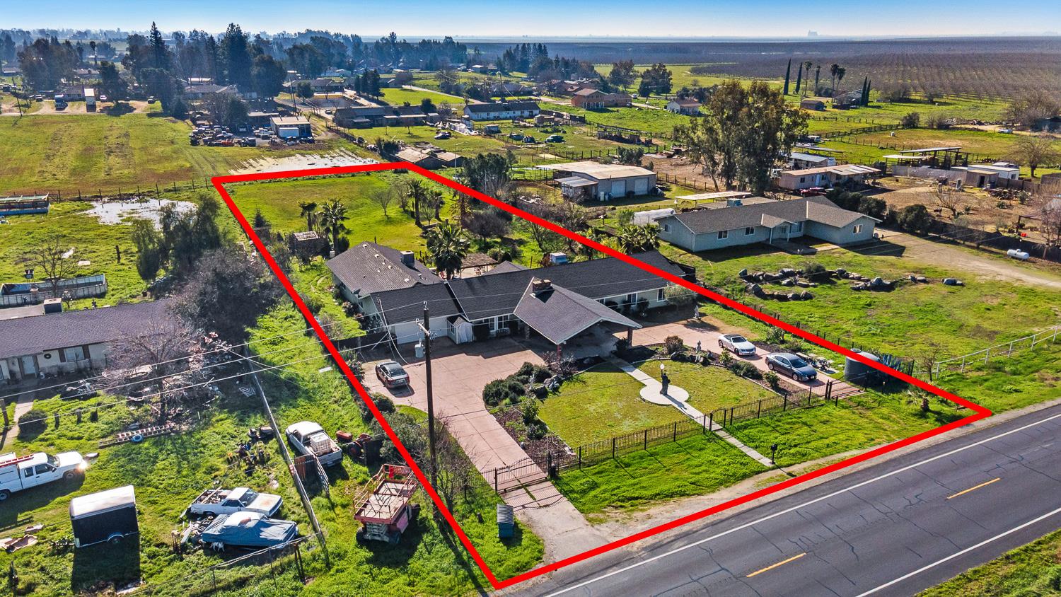 34786 Avenue 15, Madera, CA 93636