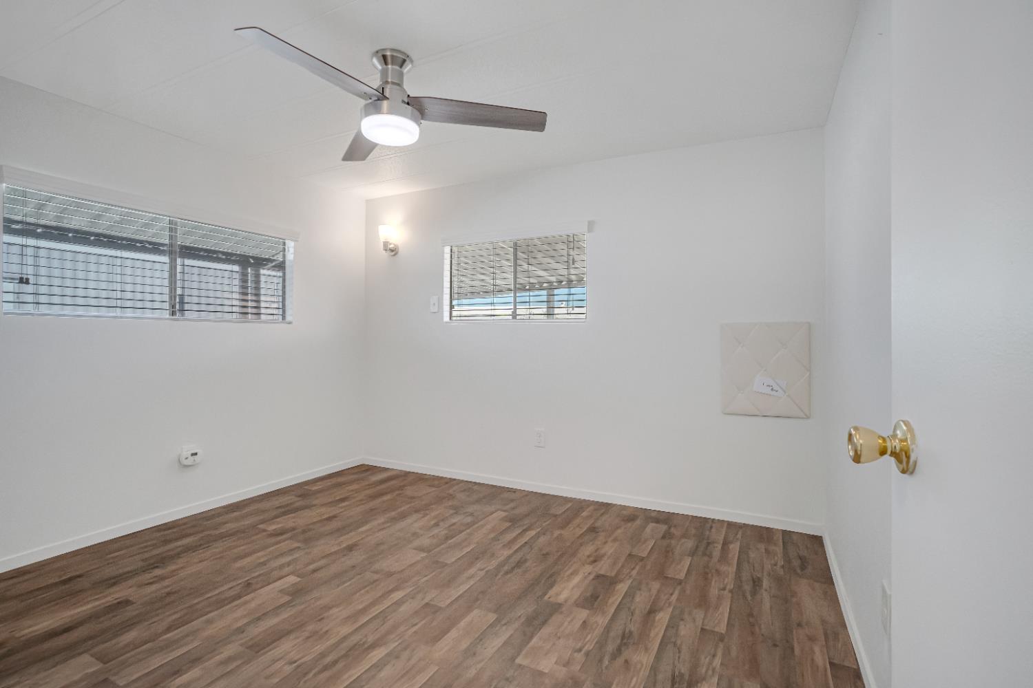 1724 Minnewawa #95, Clovis, CA 93612