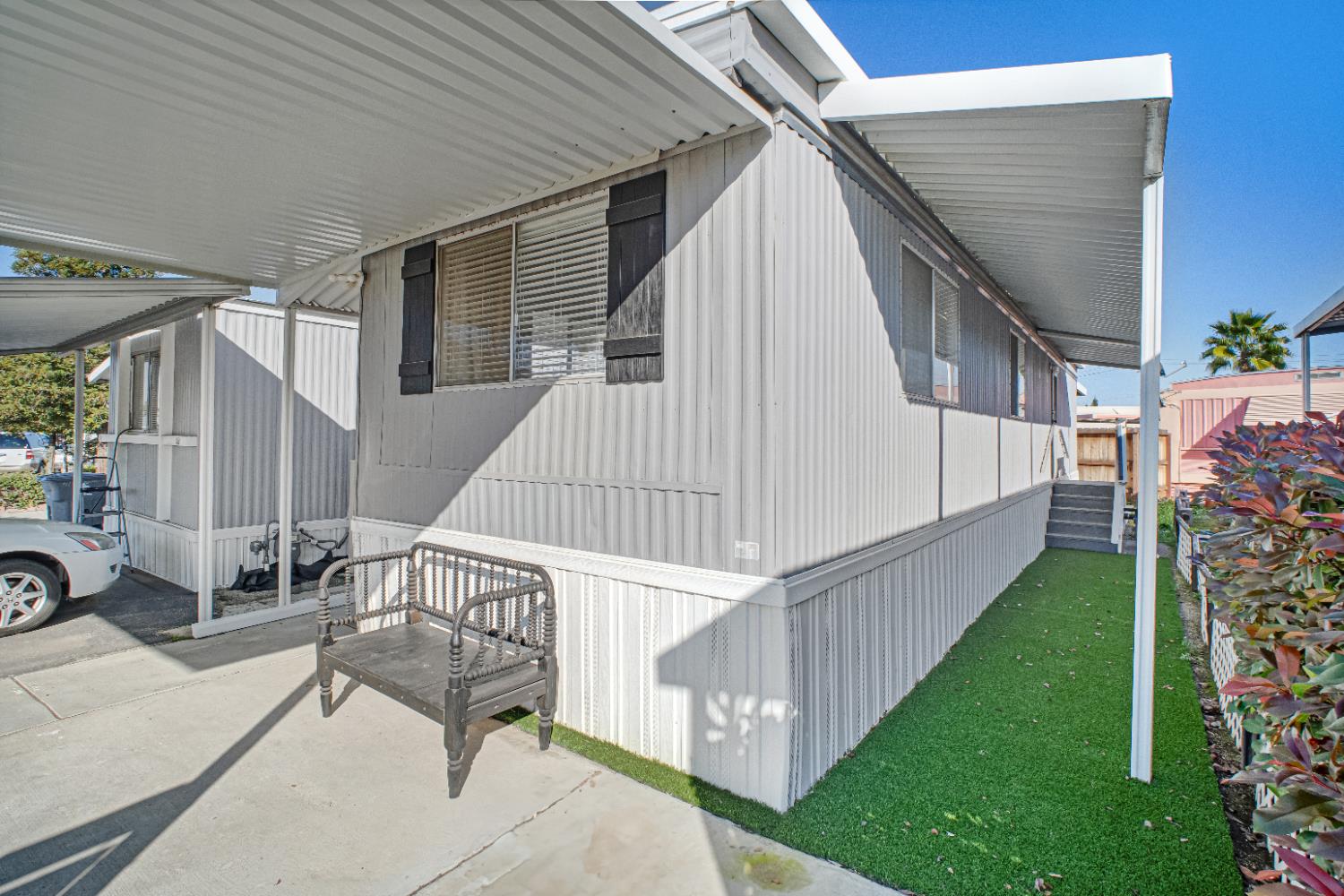 1724 Minnewawa #95, Clovis, CA 93612